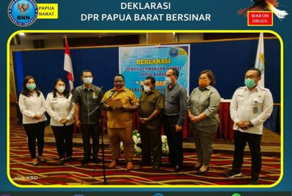 DPR PAPUA BARAT DEKLARASIKAN BERSINAR (BERSIH DARI NARKOBA)