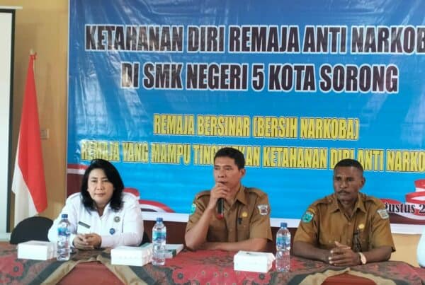 Kegiatan Pelatihan Softskill Ketahanan Diri Remaja Anti Narkoba di SMK Negeri 5 Kota Sorong Kegiatan Pelatihan Softskill Ketahanan Diri Remaja Anti Narkoba di SMK Negeri 5 Kota Sorong