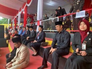 Upacara Penurunan Bendera Merah Putih (Aubade)