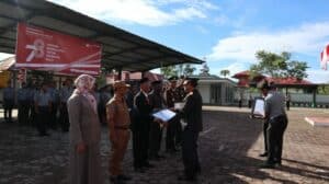 Hadiri Upacara Hari Kemenkumham ke-78, BNNP Papua Barat terima 2 Piagam Penghargaan dari Kemenkumham Papua Barat
