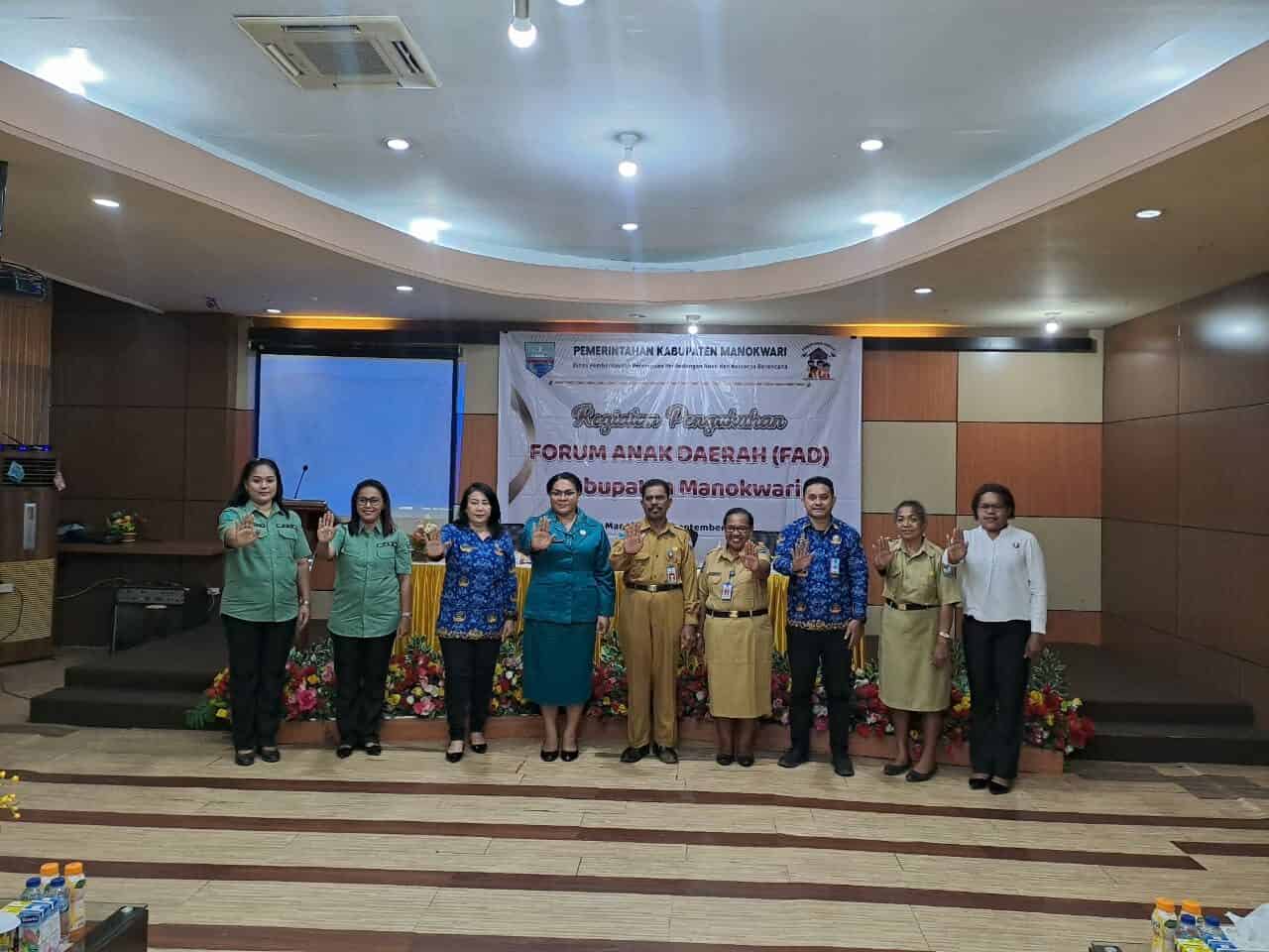 Sosialisasi Bahaya Narkoba bagi Para Peserta Kegiatan Pengukuhan Forum Anak Daerah (FAD) Kabupaten Manokwari Sosialisasi Bahaya Narkoba bagi Para Peserta Kegiatan Pengukuhan Forum Anak Daerah (FAD) Kabupaten Manokwari