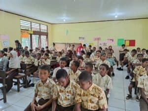 Sosialisasi Bahaya Penyalahgunaan Narkoba Pada Kegiatan LSM Lira (Lumbung Informasi Rakyat) Giat Bidang Pemberdayaan Perempuan dan Pendidikan