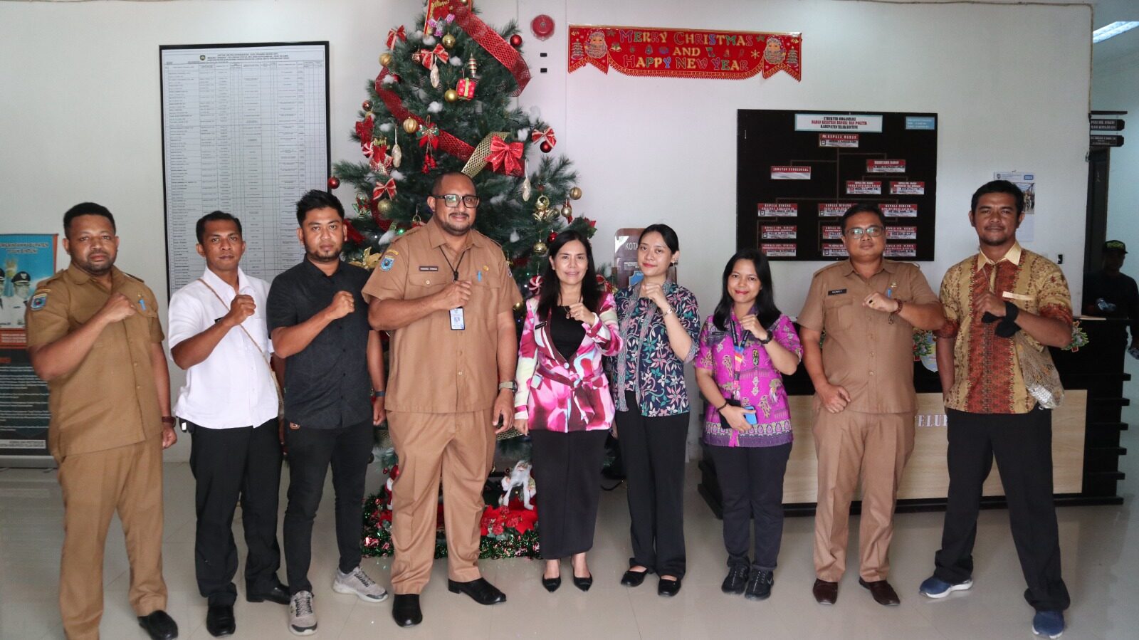 Koordinasi P4GN Di Kesbangpol Teluk Bintuni Koordinasi P4GN Di Kesbangpol Teluk Bintuni