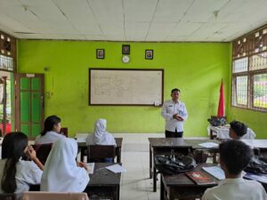 Sosialisasi P4GN Program BNN Goes to School SMP N 6 Manokwari Sosialisasi P4GN Program BNN Goes to School SMP N 6 Manokwari