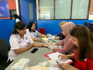 Dalam Rangka Pra HANI 2024, BNNP Papua Barat Melaksanakan Kegiatan Donor Darah Bagi Seluruh Pegawai