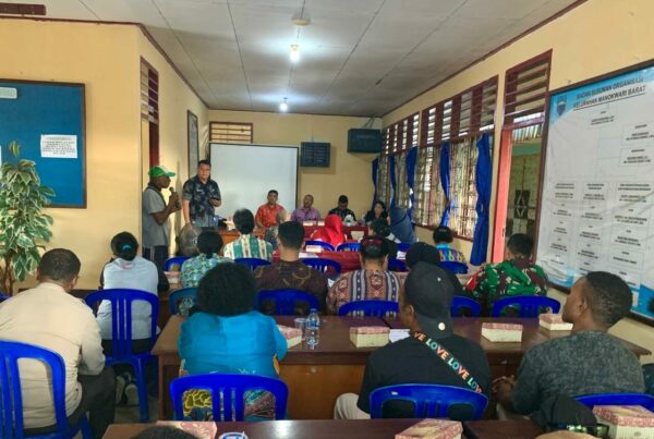 Kegiatan Rapat Koordinasi Pelaksanaan Fasilitasi Advokasi Program Ketahanan Keluarga Anti Narkoba Berbasis Sumber Daya Pembangunan Desa di Kelurahan Manokwari Barat