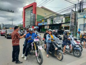 Pembagian Stiker Peringatan HANI Tahun 2024