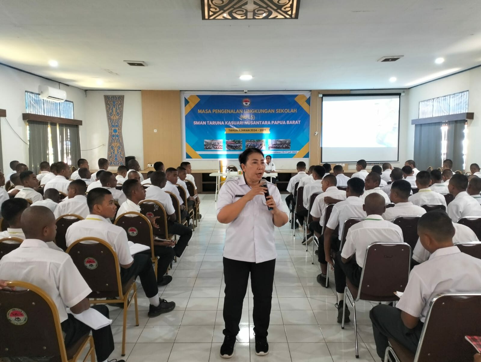 Sosialisasi P4GN Program MPLS Siswa/i SMAN Taruna Kasuari Nusantara (TKN) Papua Barat