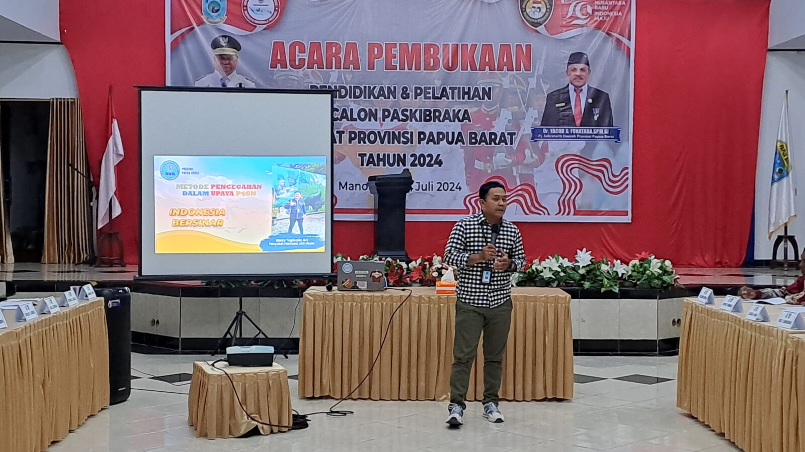 Sosialisasi P4GN bagi Calon PASKIBRAKA Tingkat Provinsi Papua Barat Sosialisasi P4GN bagi Calon PASKIBRAKA Tingkat Provinsi Papua Barat