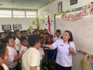 Kegiatan Informasi dan Edukasi P4GN bagi Pelajar SD di Kabupaten Manokwari