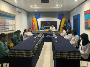 Penandatanganan Perjanjian Kerja Sama antara BNNP Papua Barat dan Tim Penggerak PKK Kab. Manokwari Penandatanganan Perjanjian Kerja Sama antara BNNP Papua Barat dan Tim Penggerak PKK Kab. Manokwari