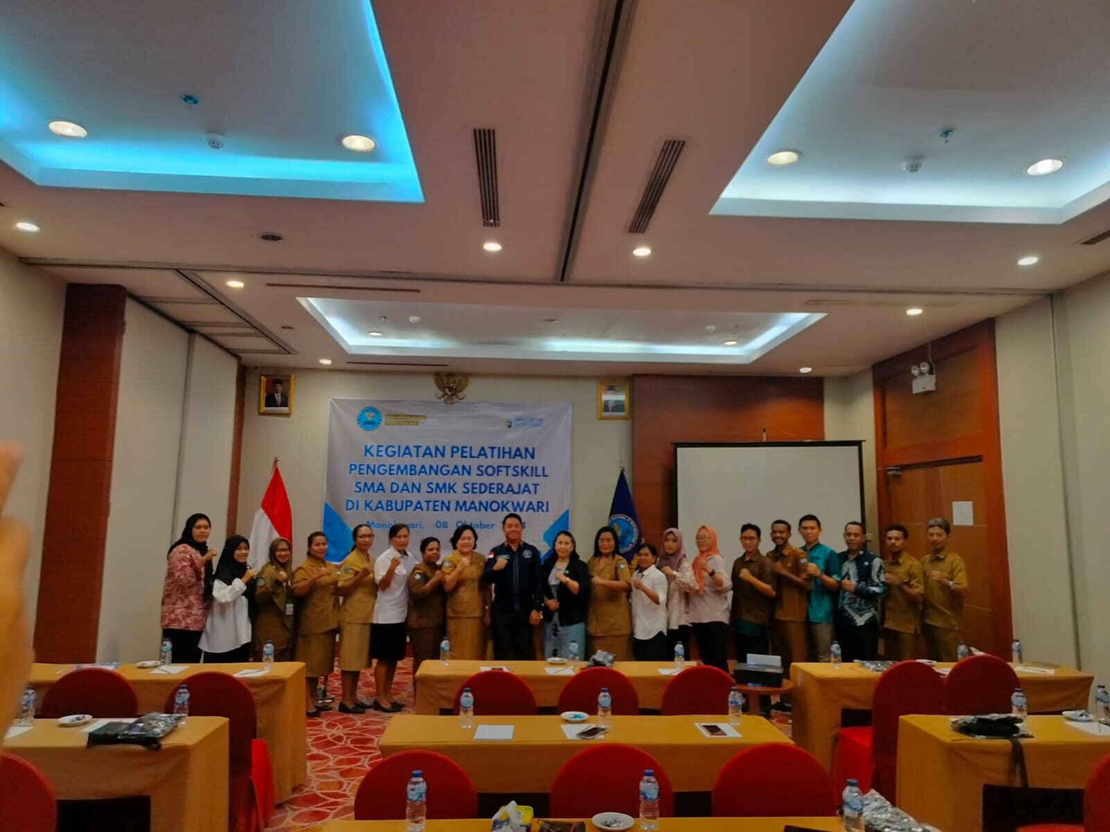 Pelatihan Pengembangan Softskill SMA/SMK Sederajat di Kabupaten Manokwari