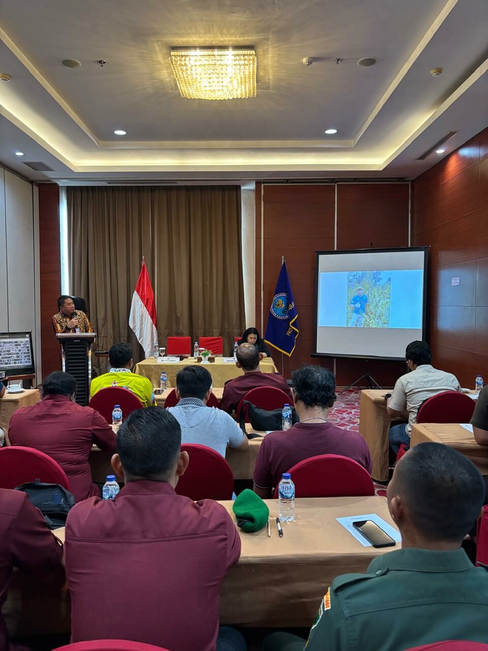 Sinkronisasi Program dan Kebijakan Kota/Kabupaten Tanggap Ancaman Narkoba Sinkronisasi Program dan Kebijakan Kota/Kabupaten Tanggap Ancaman Narkoba