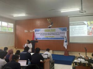 DETEKSI DINI PENYALAHGUNAAN NARKOTIKA MELALUI TES URINE DILINGKUNGAN BPOM MANOKWARI