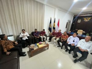 KOORDINASI KELEMBAGAAN BNNP PAPUA BARAT DAN KANWIL DITJEN PEMASYARAKATAN PAPUA BARAT KOORDINASI KELEMBAGAAN BNNP PAPUA BARAT DAN KANWIL DITJEN PEMASYARAKATAN PAPUA BARAT