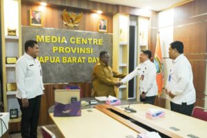 Perkuat Sinergitas Kepala BNNP Papua Barat Laksanakan Koordinasi Kelembagaan Bersama Gubernur Papua Barat